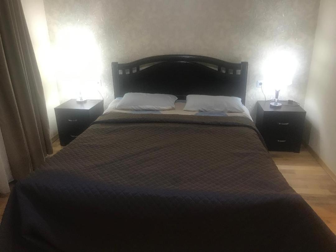 Guesthouse David Zhorzholiani 梅斯蒂亚 外观 照片
