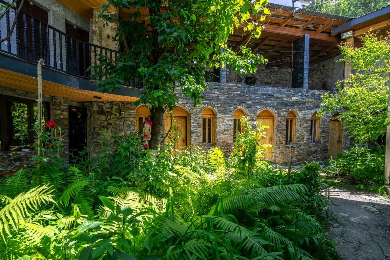 Guesthouse David Zhorzholiani 梅斯蒂亚 外观 照片